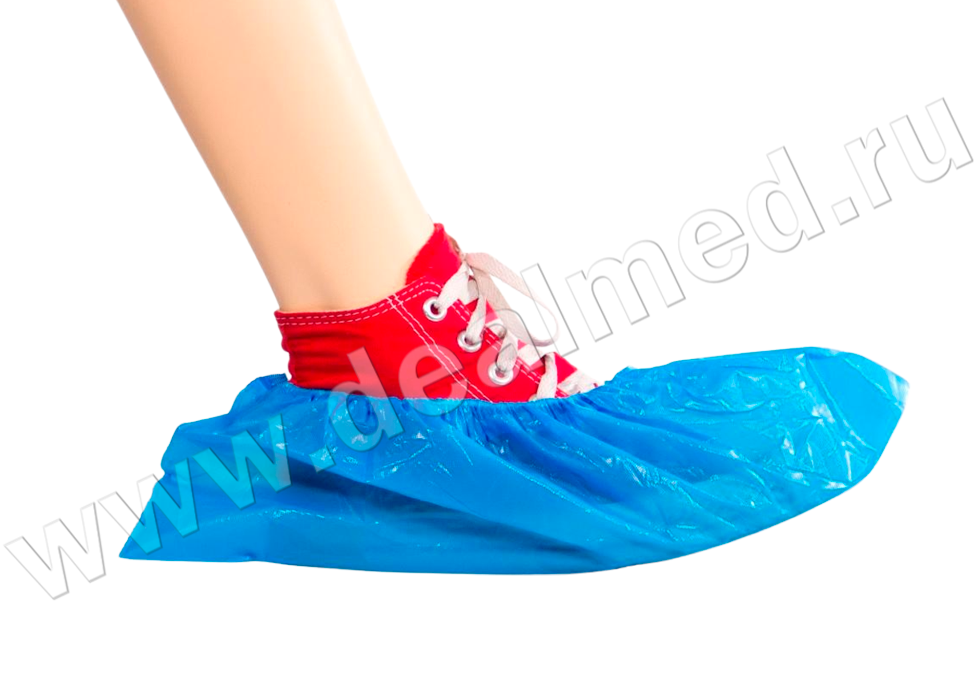﻿